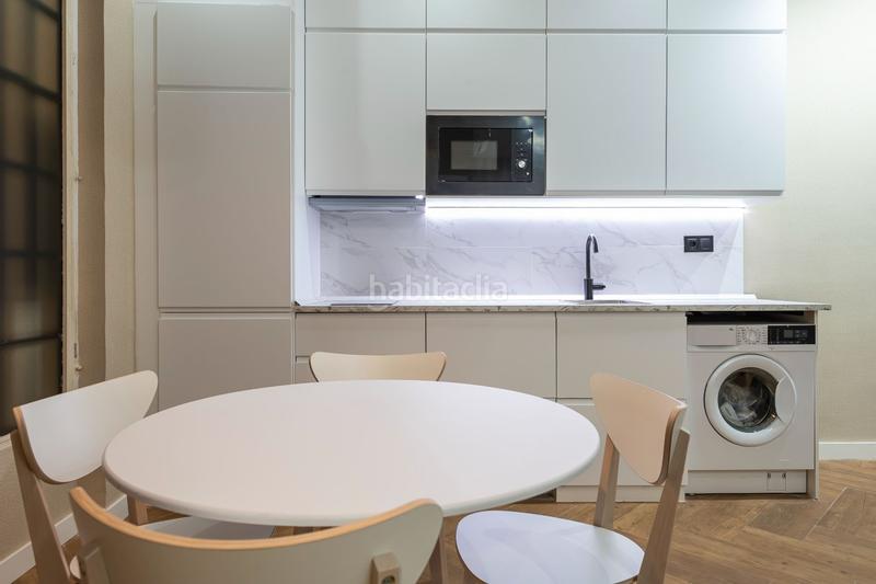 Foto 5b505cde-97a0-4ad9-a235-ef9e099cb46e. Apartamento loft en venta en cortes, centro en Cortes-Huertas Madrid