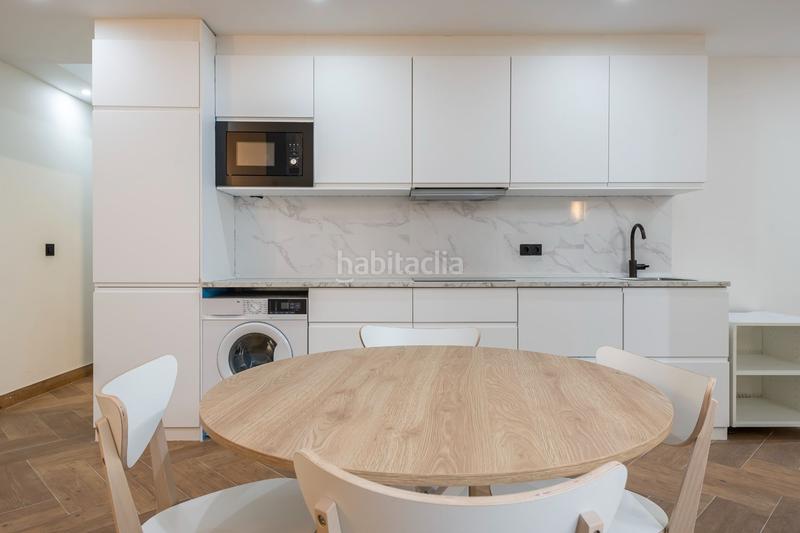 Foto 8a0d4af2-8cdb-4907-8411-7cac2e687ff8. Apartamento loft en venta en cortes, centro en Cortes-Huertas Madrid