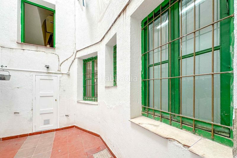 Foto 20c6b030-a214-4e37-9567-df2dcf1c4088. Local comercial local en venta casa de campo en Puerta del Ángel Madrid