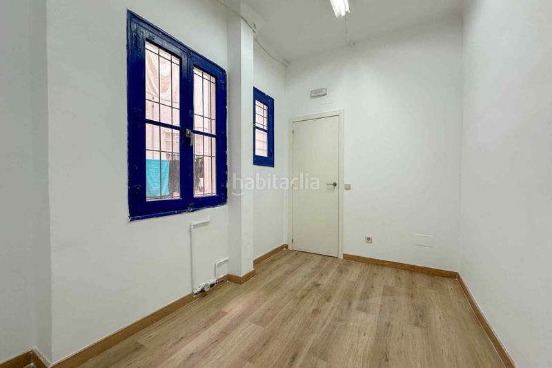Foto d8396cff-105d-4ee1-b24a-484f7ad7367f. Local comercial local en venta casa de campo en Puerta del Ángel Madrid