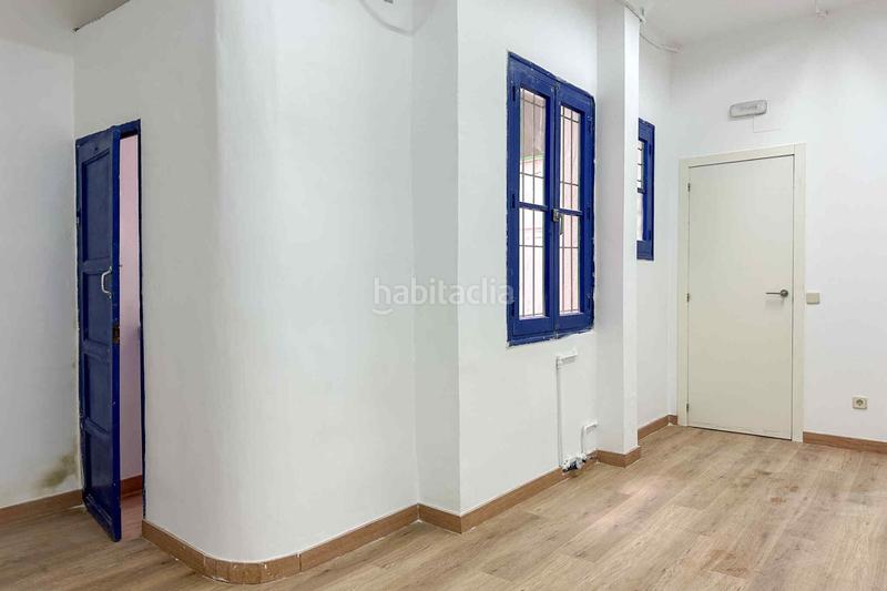 Foto d905711a-a93a-45e0-bdf6-c71aa801951c. Local comercial local en venta casa de campo en Puerta del Ángel Madrid