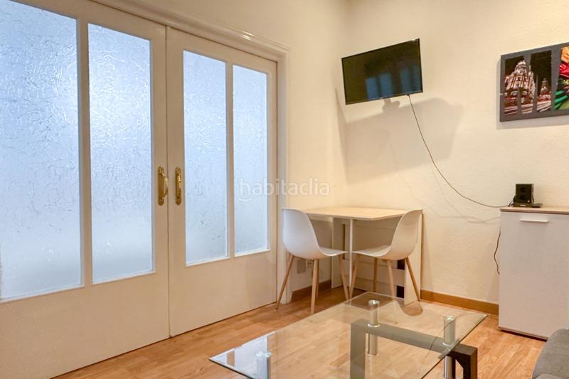 Foto 83a5a7a6-8fad-494f-bc73-b6a2c06df300. Affitto appartamento con riscaldamento in Almagro Madrid
