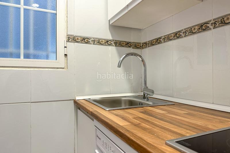 Foto 8f7e394a-b8e4-4542-951c-73f794dad18d. Alquiler piso  en alquiler calle virtudes en Madrid