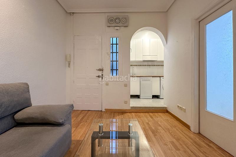 Foto d300b6b0-21ff-4525-8042-64798f5284fc. Alquiler piso  en alquiler calle virtudes en Madrid