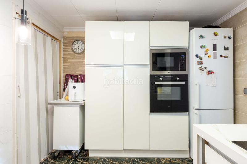 Foto b495bb4a-3235-45e8-bd39-e0bd683a963e. Piso amplio piso en venta en Alberic