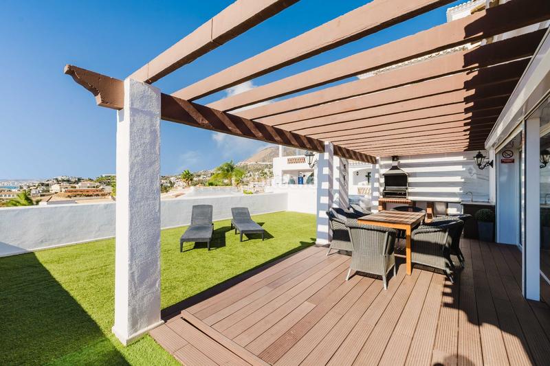 Foto 2122c484-4341-4038-bfc8-ffcdcfd35d1e. Attique avec chauffage piscine dans Zona Centro Comercial Torrequebrada Benalmádena