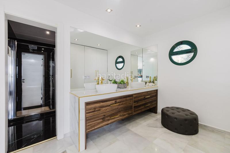 Foto 5dec0a5c-8f7d-4709-ab3d-2d68d9cef41d. Attique avec chauffage piscine dans Zona Centro Comercial Torrequebrada Benalmádena