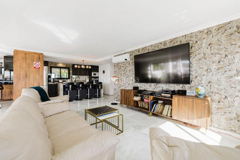 Foto 75615a47-b686-4e80-af4f-314d24d86507. Attique avec chauffage piscine dans Zona Centro Comercial Torrequebrada Benalmádena