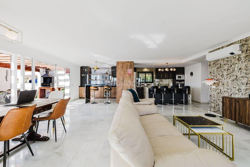 Foto be22a324-2feb-4f7e-8173-fb5abe3eef7e. Attique avec chauffage piscine dans Zona Centro Comercial Torrequebrada Benalmádena