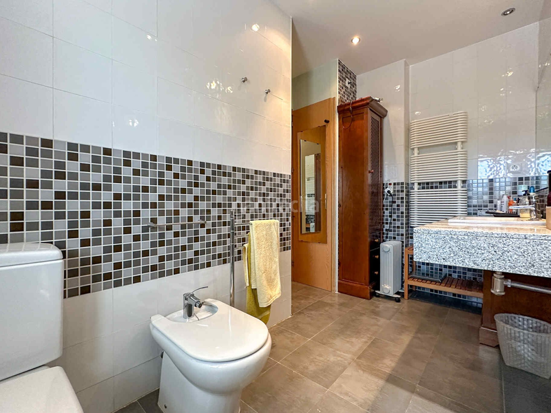 Foto 5712b2e9-4159-4154-9b8d-368ebf375a13. Maison avec chauffage dans Mojadillas-Parque de las Infantas-El Paraiso Valdemorillo