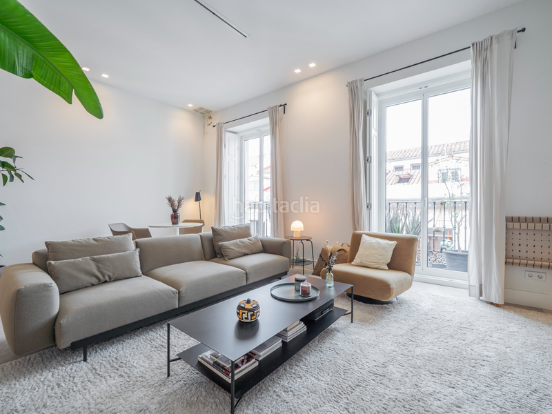 Foto 846a775c-275d-47bc-9a76-45aeb9d3157e. Appartement avec chauffage dans Sol Madrid