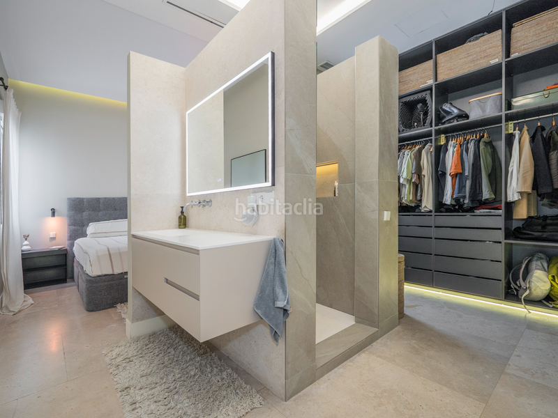 Foto b50a6533-4ca5-492c-be20-73ec0868ab69. Appartement avec chauffage dans Sol Madrid
