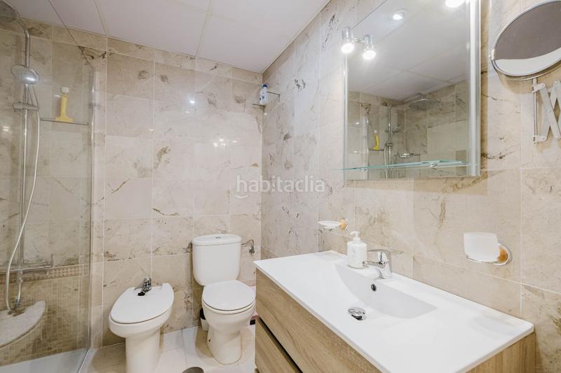 Foto 5fd16837-de90-4da7-91c2-76d0a09c766b. Attico con riscaldamento piscina in La Carihuela - Los Nidos Torremolinos