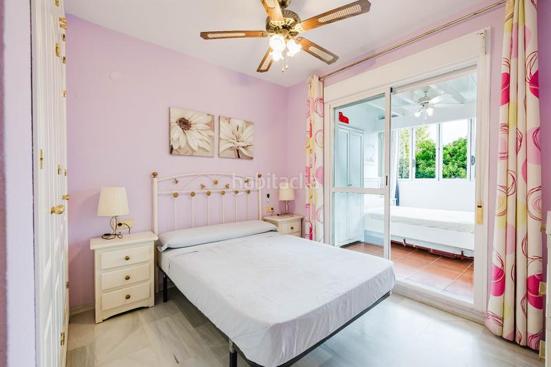 Foto 64495677-818d-49b8-a2e7-6c64176a74d8. Attico con riscaldamento piscina in La Carihuela - Los Nidos Torremolinos