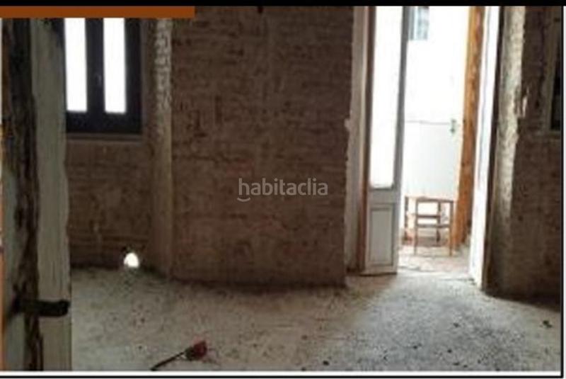 Foto f70365ab-fdb4-4ac8-9e73-e38993003037. Édifice dans El Botànic Valencia