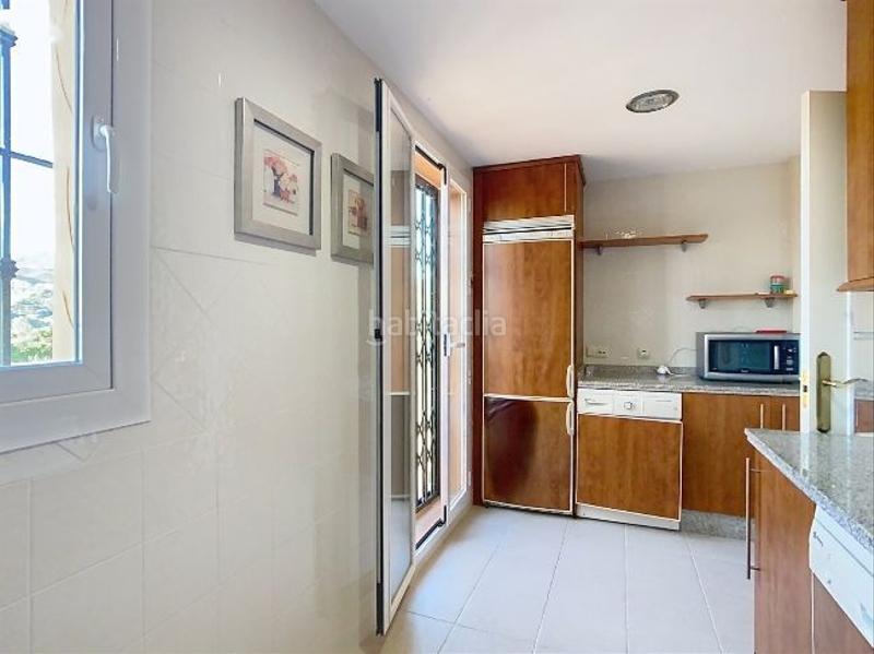 Foto d70110a0-c62f-4cbf-a93c-a3069442e495. Rent penthouse with pool in Santa María Marbella