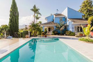 Maison à Centro. Finca en venta  alhaurin el grande