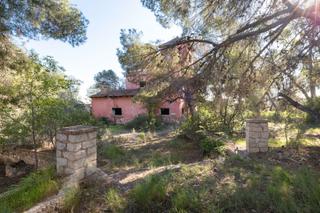 Casa a Nueva Santa Barbara - Cruz de Gracia. Espectacular parcela en campo olivar,godella