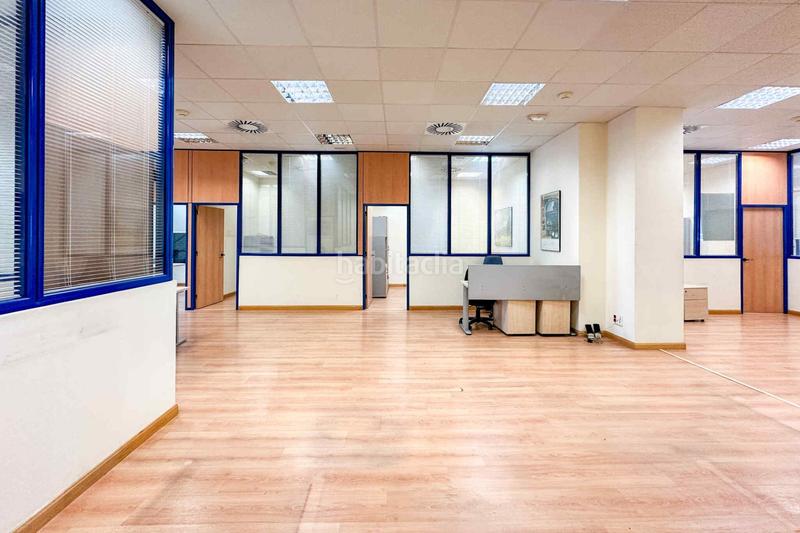 Foto 1da13d6b-c332-46fc-be90-674f3d73ec41. Bureau dans Las Tablas Madrid