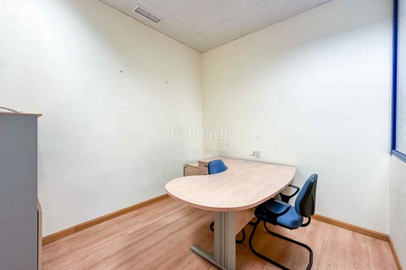 Foto 97a85cbe-2baf-4c7a-9dba-2a4159cf4b00. Bureau dans Las Tablas Madrid