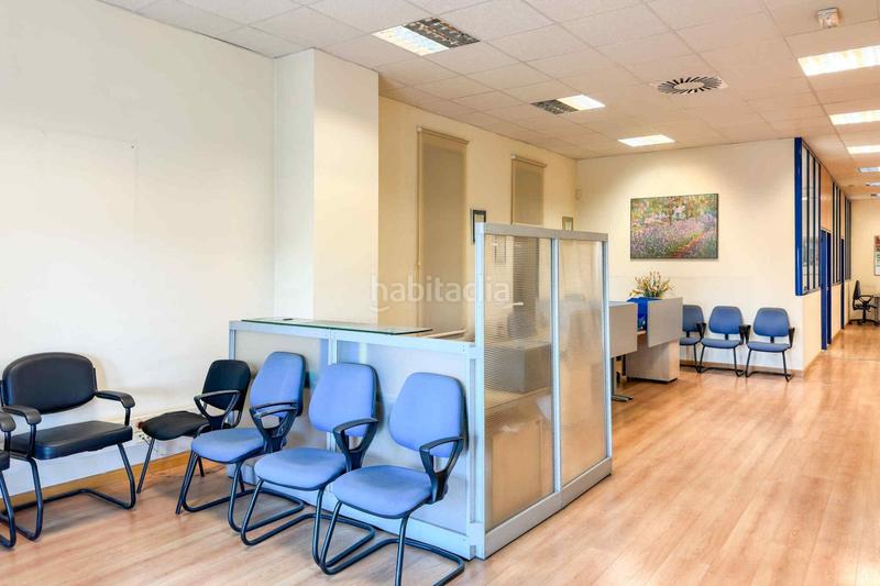 Foto aeb9c767-66c2-4b62-ad95-812ed6e2c29e. Bureau dans Las Tablas Madrid