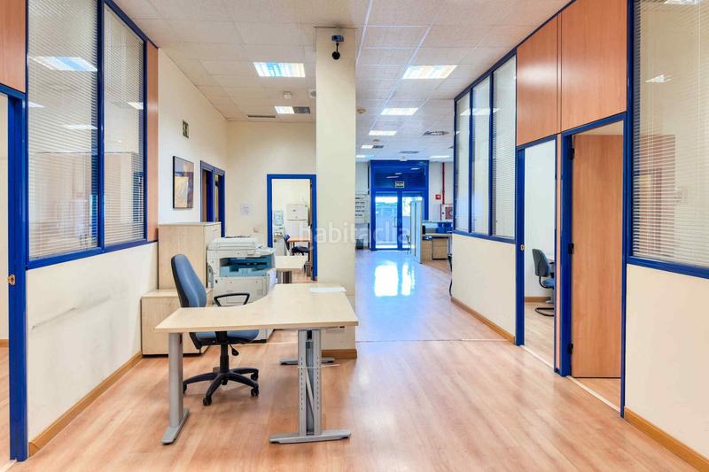 Foto b3594369-436f-48c0-bd54-da4d199cfc5d. Bureau dans Las Tablas Madrid