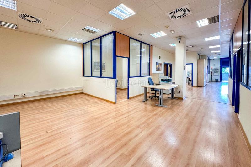 Foto dfc7574b-c93f-42e7-9bf5-42c7db5b22a0. Bureau dans Las Tablas Madrid