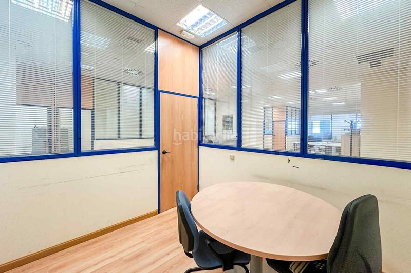 Foto f1a8e3c6-d50a-476b-9084-b98e959fa2ec. Bureau dans Las Tablas Madrid