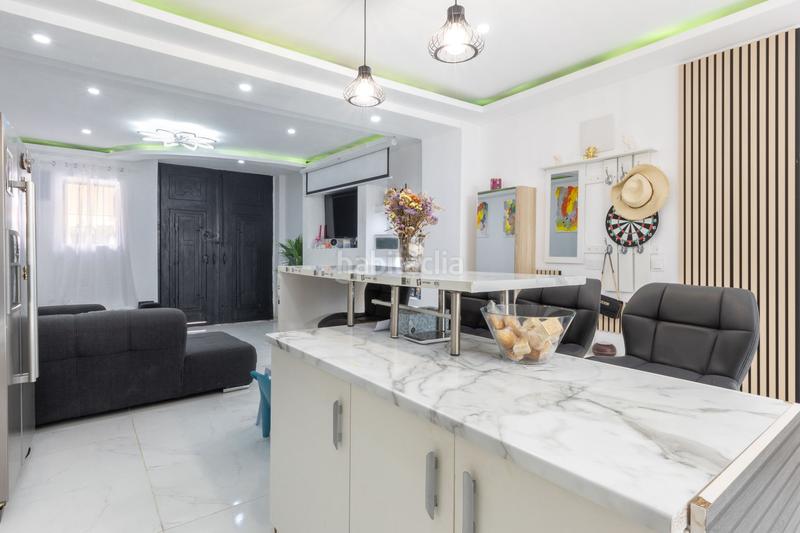 Foto 41b0281b-3ff2-45ca-bcd9-7bcbeb558209. Maison jumelée avec piscine dans Alginet