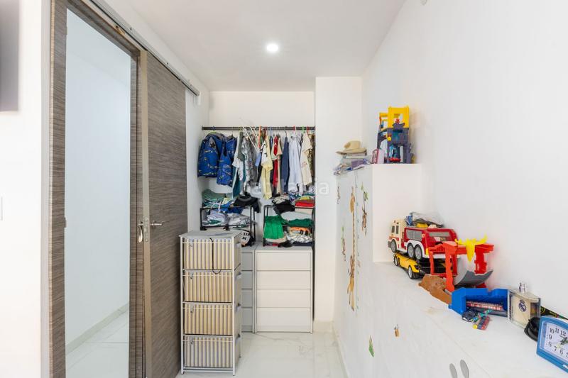 Foto d293c7a5-e5d4-4e88-83fe-3623e3c7e779. Maison jumelée avec piscine dans Alginet