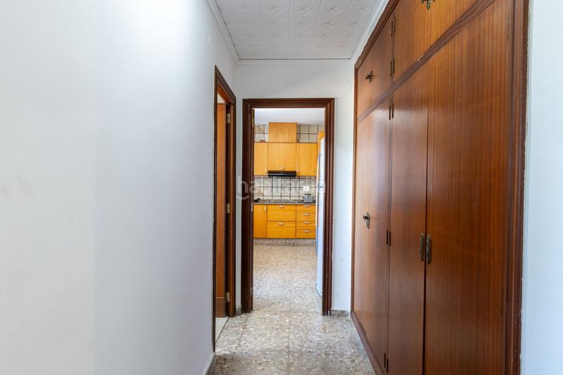 Foto 9ed5f43d-1abc-4a91-9917-4cf9d50fb2d0. Casa amb piscina a Playa de Gandía Gandia