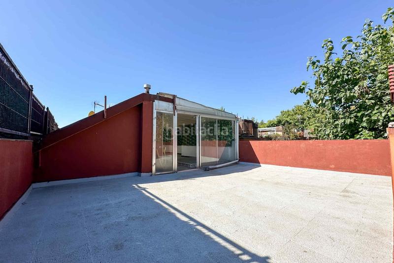 Foto 2af6a03c-f91e-47d7-9f46-8bce10228265. Casa amb calefacció a Alameda de Osuna Madrid