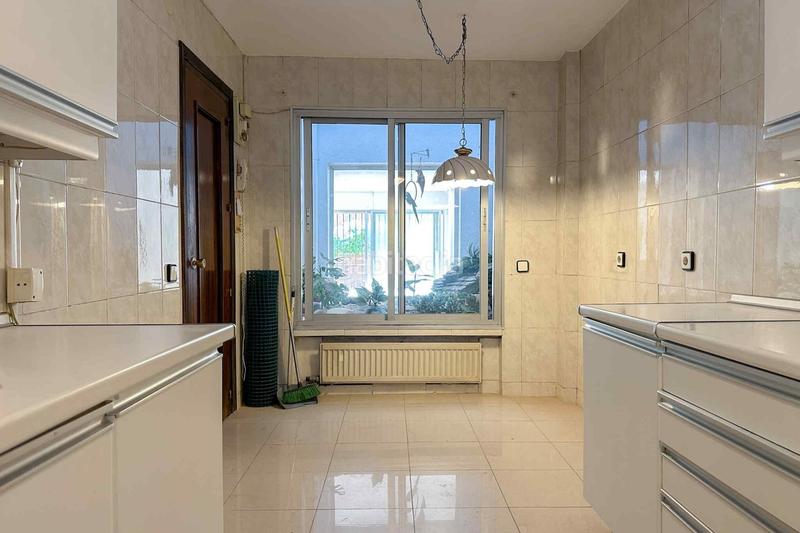 Foto 43ace016-2825-4505-9896-24b2e8913204. Casa amb calefacció a Alameda de Osuna Madrid