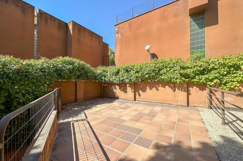 Foto 50e1c768-3b1a-40b8-83d5-552350e18def. Casa amb calefacció a Alameda de Osuna Madrid