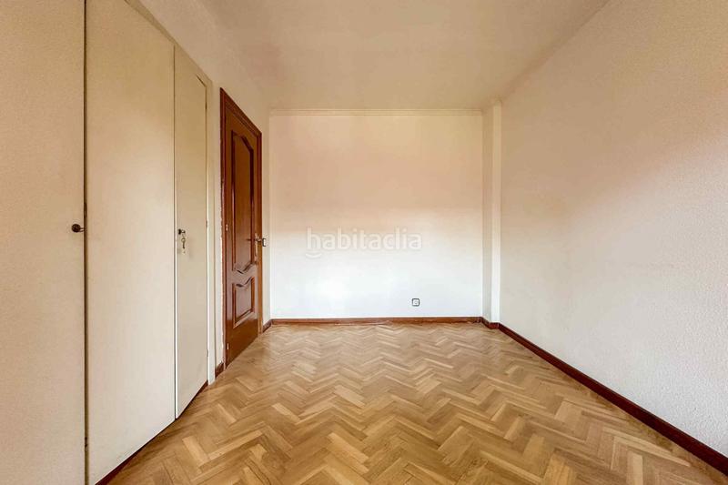 Foto 52be5f62-70e7-4a47-93c2-b6df311aa6a1. Casa amb calefacció a Alameda de Osuna Madrid