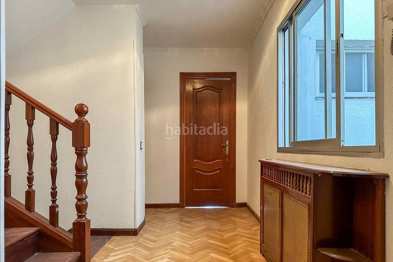 Foto 8e149e3d-6dbd-4b23-b5e2-2dde3c36c362. Casa amb calefacció a Alameda de Osuna Madrid
