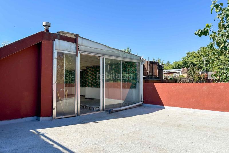 Foto 9c56f342-39d7-45de-b243-2fb79630f54c. Casa amb calefacció a Alameda de Osuna Madrid