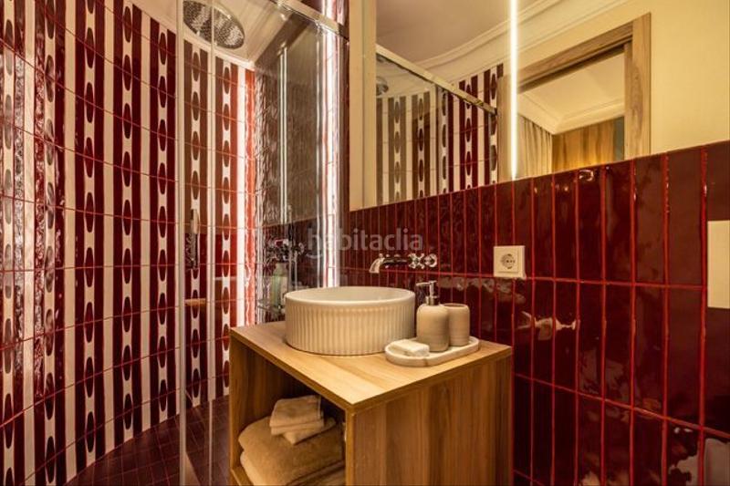 Foto de79abc5-2110-4bbb-8dad-5e34f7334952. Apartamento piso en venta Recoletos, en Recoletos Madrid