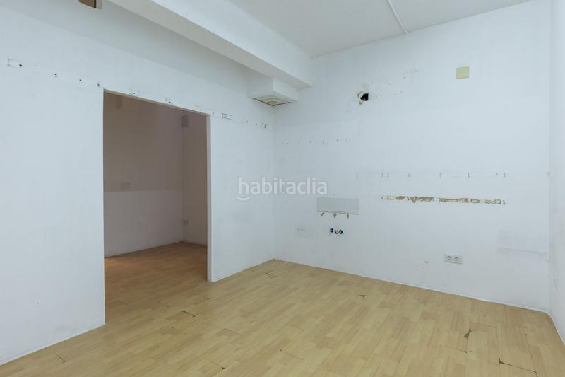 Foto 4b07caa4-0d6e-4cf0-8f01-21ecef3552a7. Locale commerciale in Malva Rosa Valencia