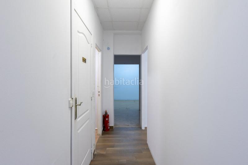 Foto e3a6de5a-d915-4c31-8489-c26b5d1a3516. Locale commerciale in Malva Rosa Valencia