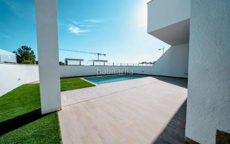 Foto 99258c89-d966-48f8-85fe-c0ea4eb4bcad. Ático  en venta el balcón en balcón de Finestrat-terra marina Finestrat