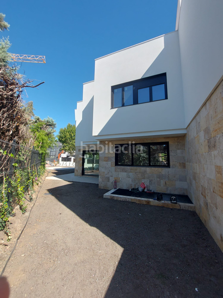 Foto 432a2fd7-944d-42c1-87ea-969144732044. Casa amb piscina a Estación Pozuelo de Alarcón