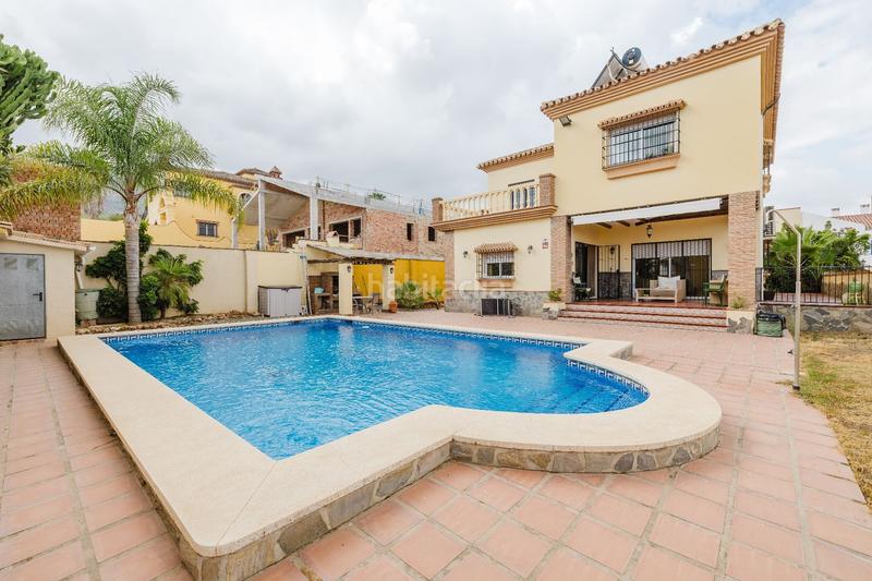 Foto af2bbf10-05f5-489d-9bc3-e43104bcad5d. Maison avec chauffage piscine dans Centro Alhaurín el Grande