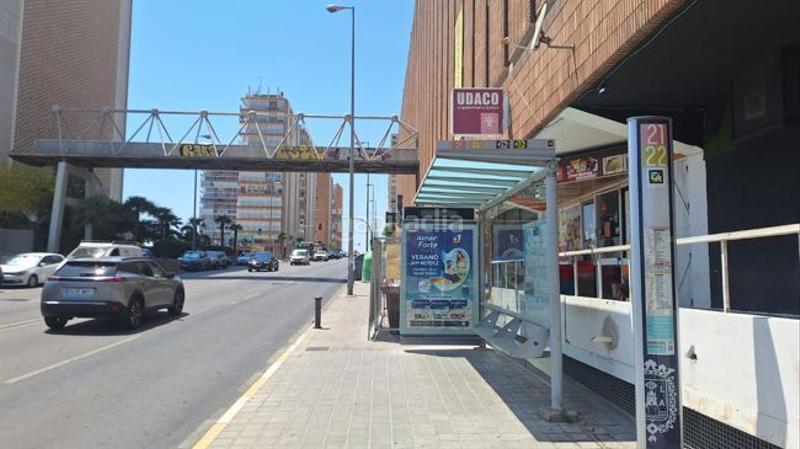 Foto 4ab78e89-2f51-496e-8d81-646554c87812. Locale commerciale in Albufereta Alicante