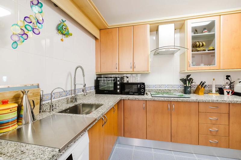 Foto 2ae934d6-b731-4786-9ef7-724ef69d7964. Piso  en venta en La Cala del Moral Rincón de la Victoria