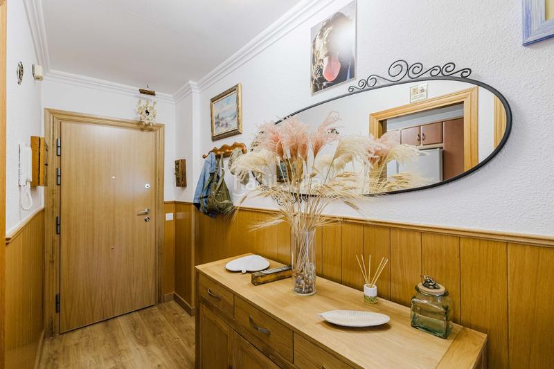 Foto 479727b6-c43b-4d87-b73c-4d5ef55348ab. Piso  en venta en La Cala del Moral Rincón de la Victoria