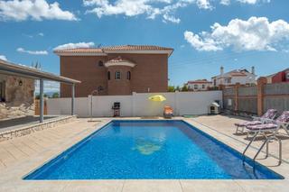 Maison à Jardines de Alhaurín-Huerta Alta-Fuensanguínea. Casas en venta  alhaurín de la torre