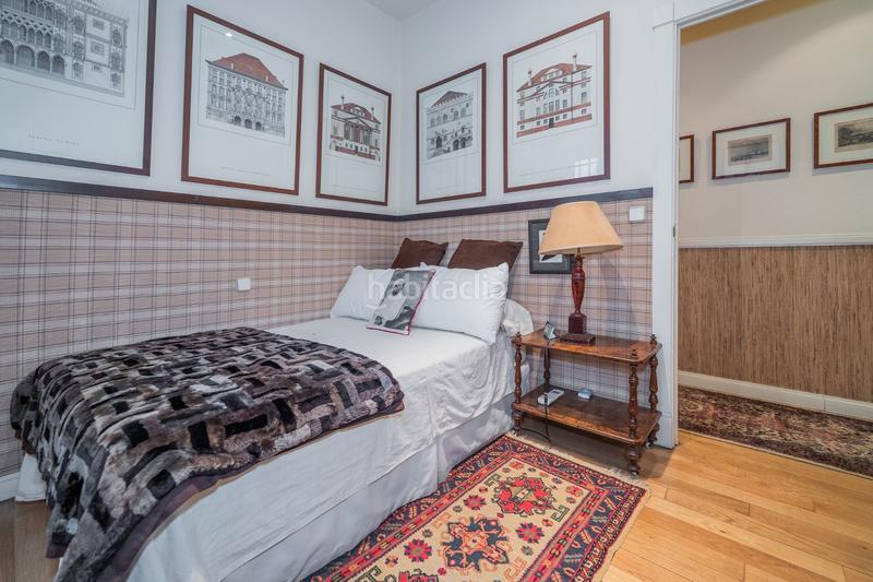 Foto 2ea1764a-f82d-4e47-a58c-ed60d3d40533. Appartement avec chauffage dans Cortes-Huertas Madrid