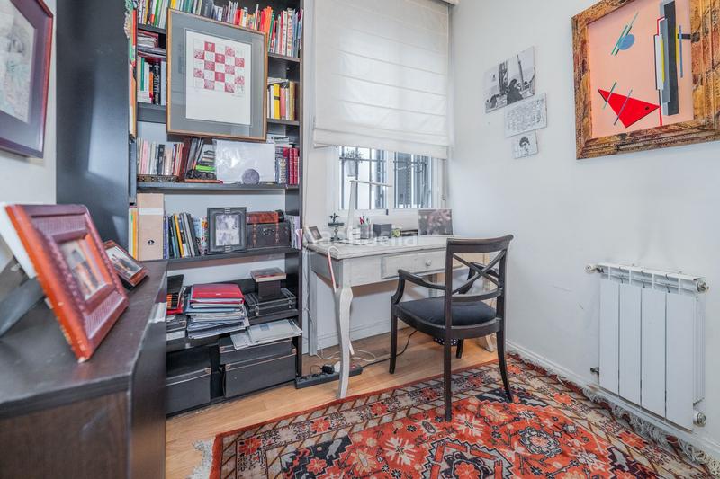 Foto 4dbc42fd-d75c-4185-9040-326b6131b411. Appartement avec chauffage dans Cortes-Huertas Madrid