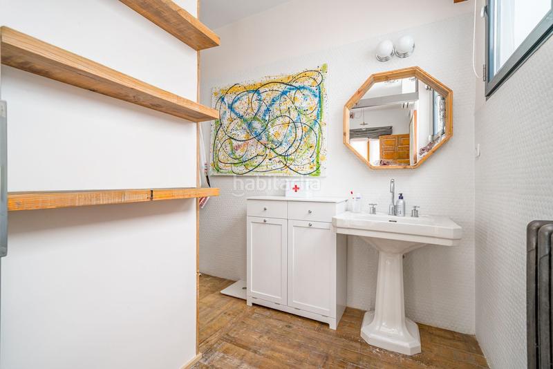 Foto f4603a55-f1cb-4dc3-8b8e-c0476cf27a55. Flat with heating in Sol Madrid